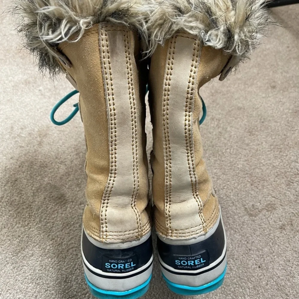 Sorel Joan of Arctic Curry Turquoise lace up fur lined snow boots size 6